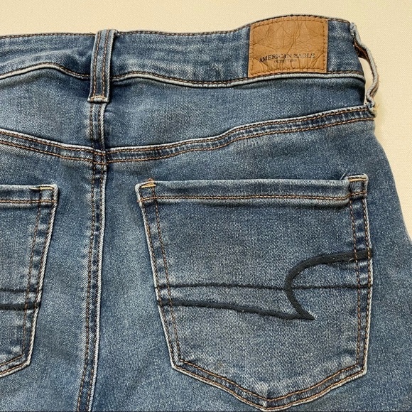 AEO embroidered next level stretch shorts sz 4 - Picture 5 of 12